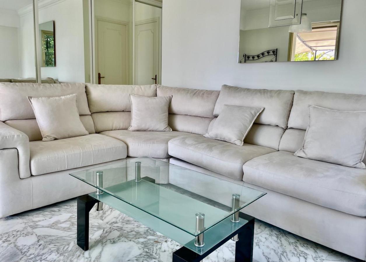 Rez De Jardin De 65M2 Dans Villa A Nizza Kültér fotó