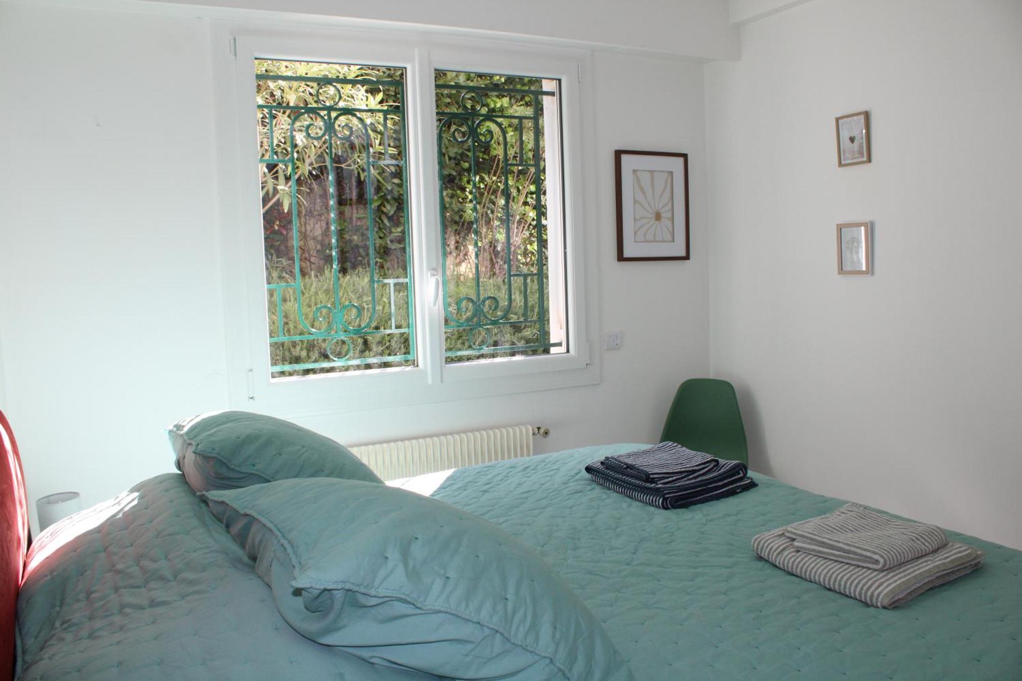 Rez De Jardin De 65M2 Dans Villa A Nizza Kültér fotó